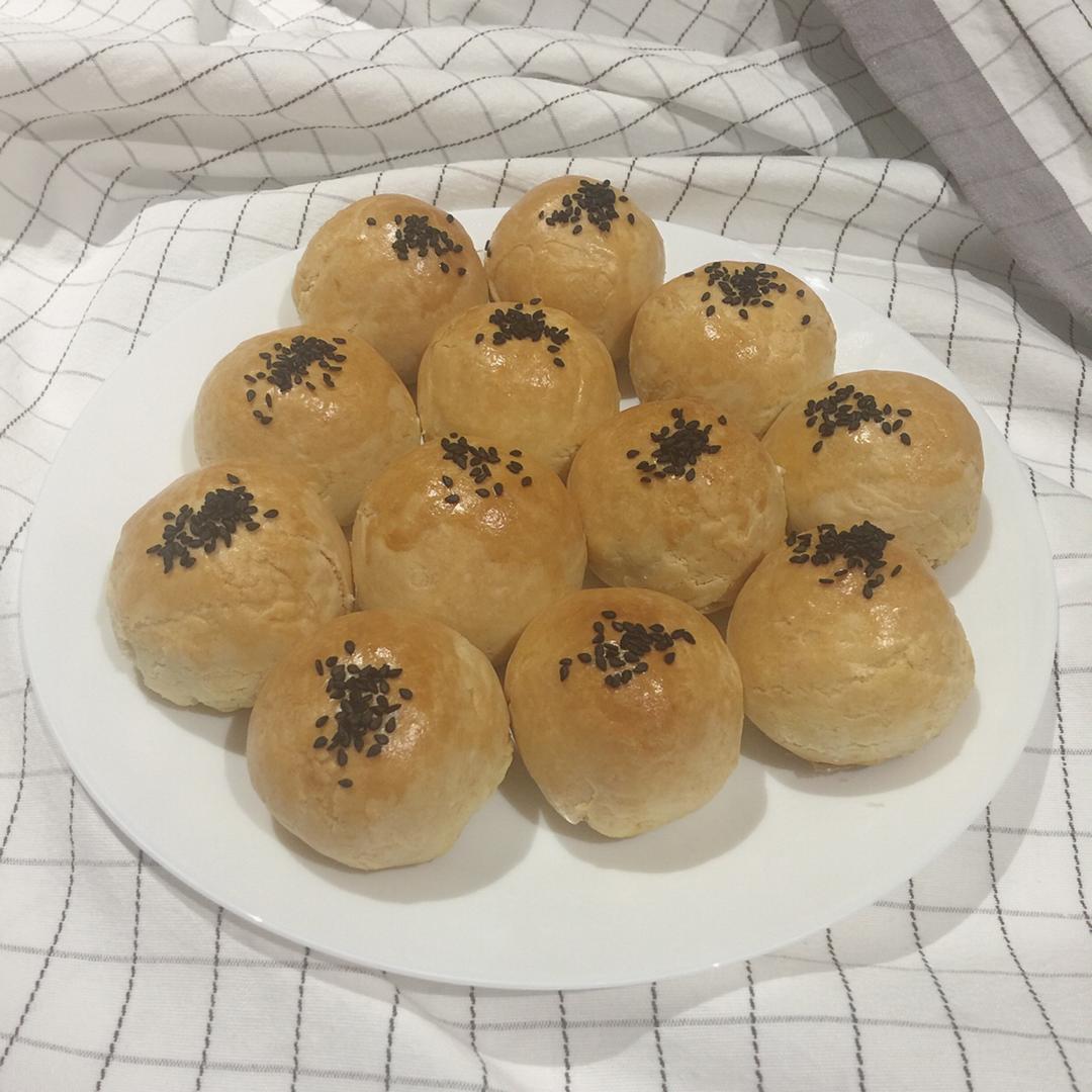 蛋黄酥酥酥（超级奶香黄油版）