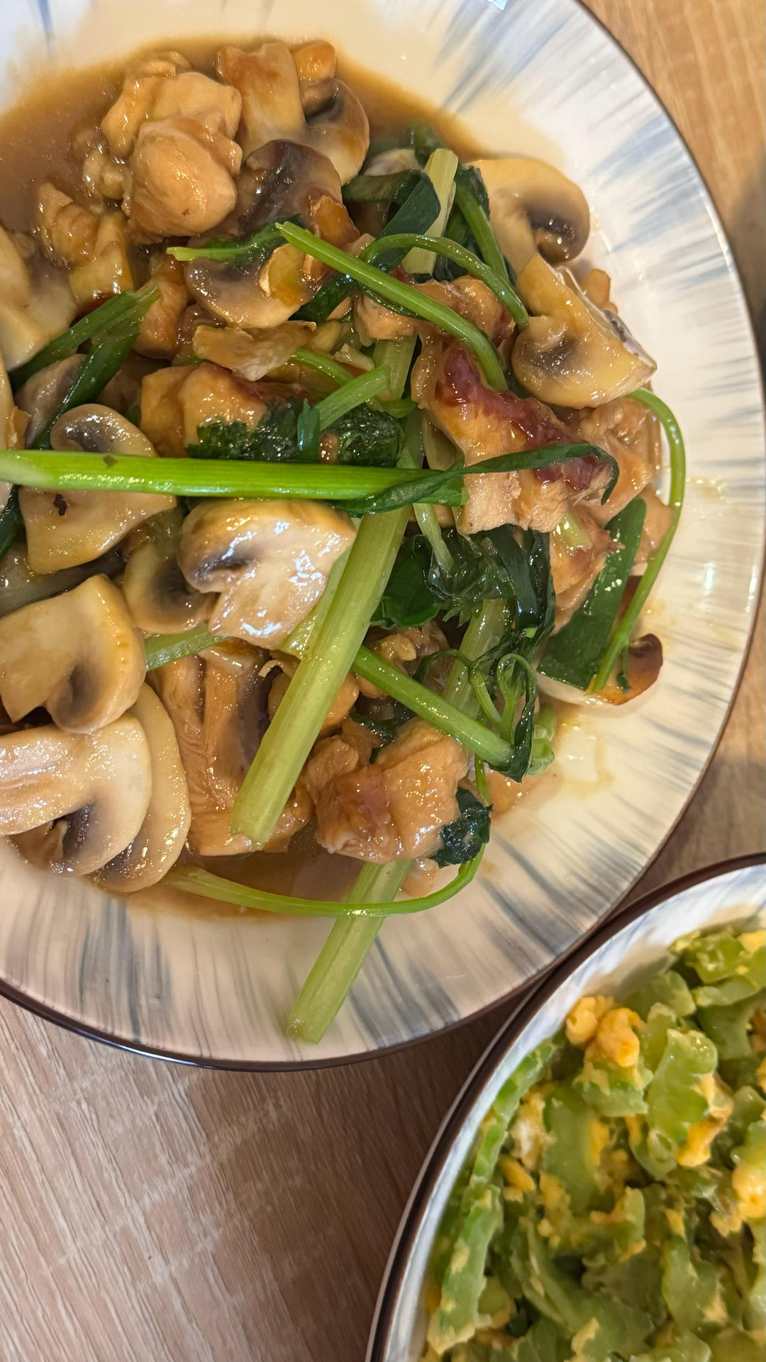 绝了～口蘑鸡腿真的好吃，简单快手