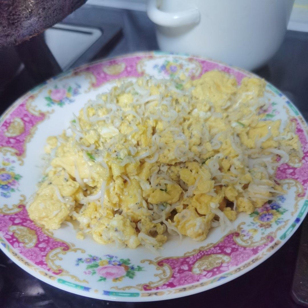 极简极味美之银鱼炒蛋