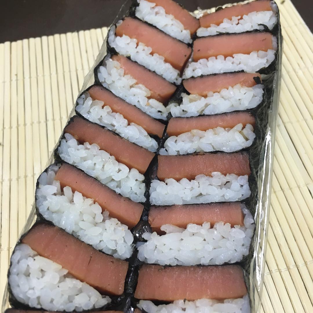 SPAM Musubi 午餐肉饭团