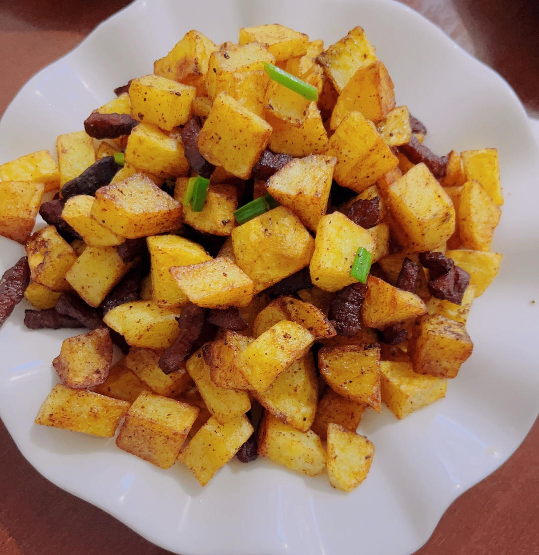 脆哨土豆丁