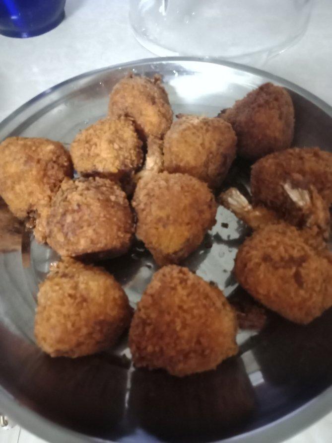 芝士土豆炸虾球