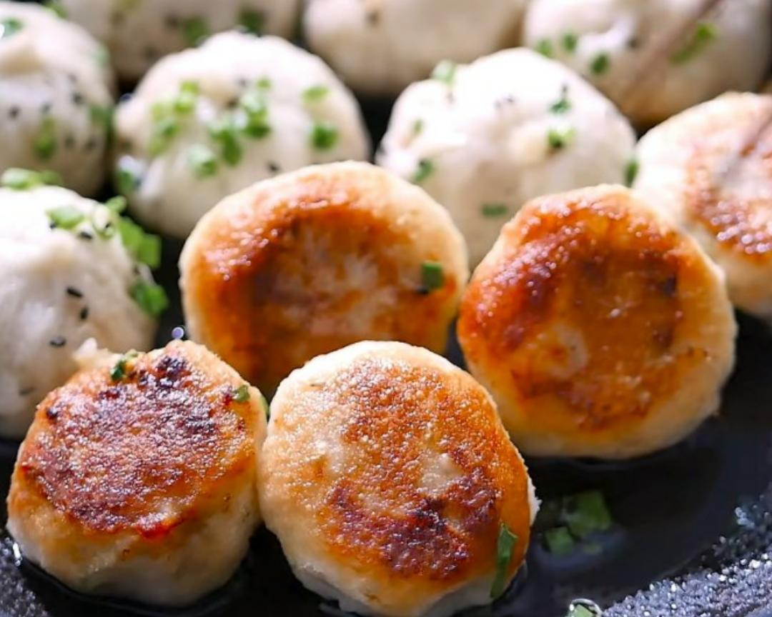 【生煎馒头的做法步骤图,生煎馒头怎么做好吃】bubblibooo_下厨房