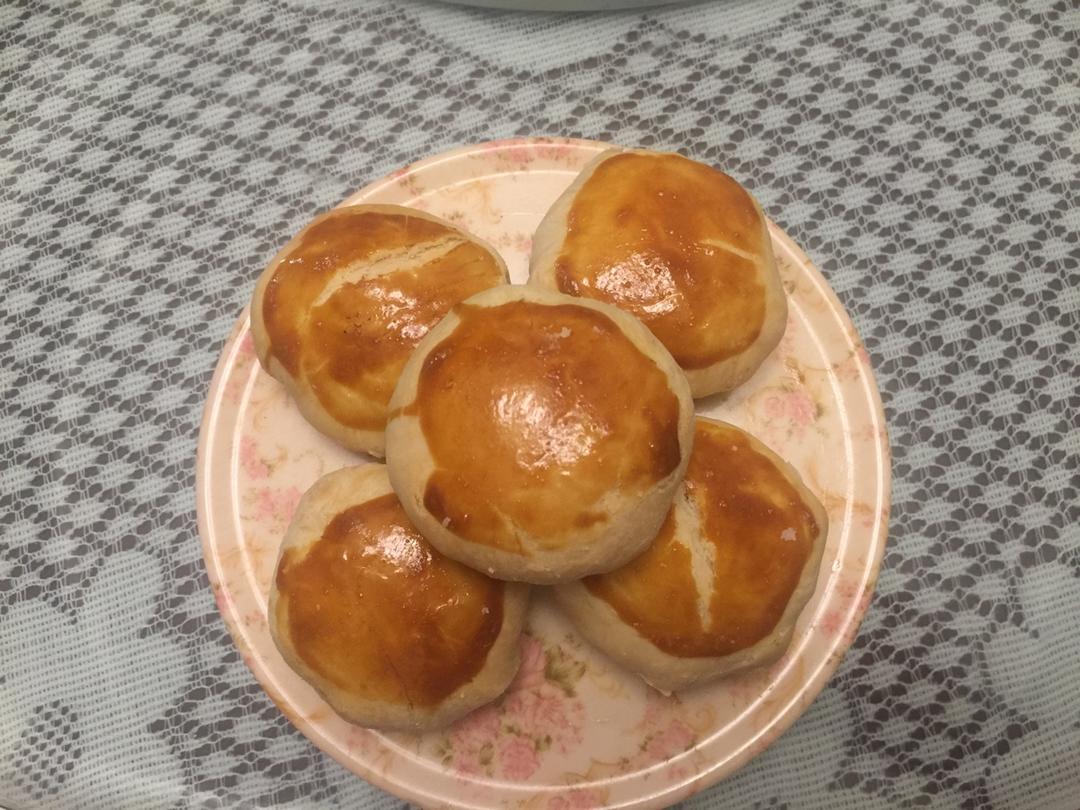 排四个小时队也买不到的鲜肉月饼，秘诀是放麻油！