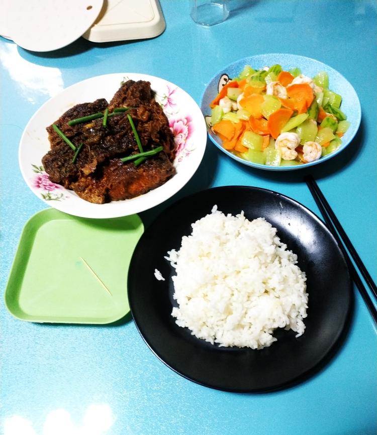 油炸香酥鱼块