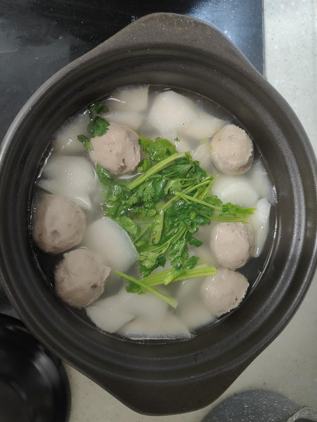 牛肉丸白萝卜汤