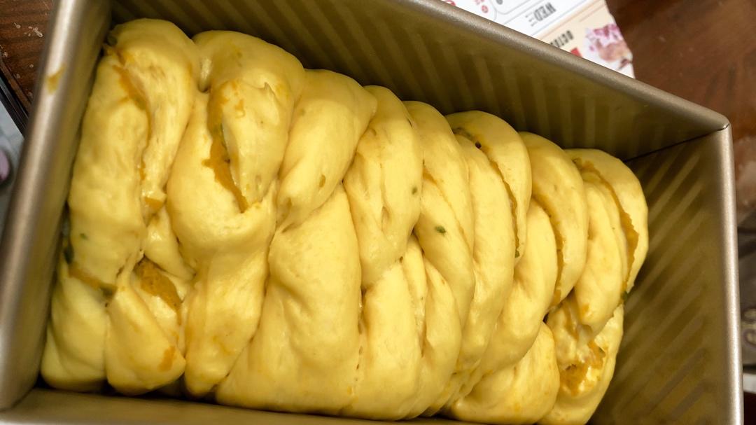 双倍美味南瓜吐司（双重南瓜，美味加倍）