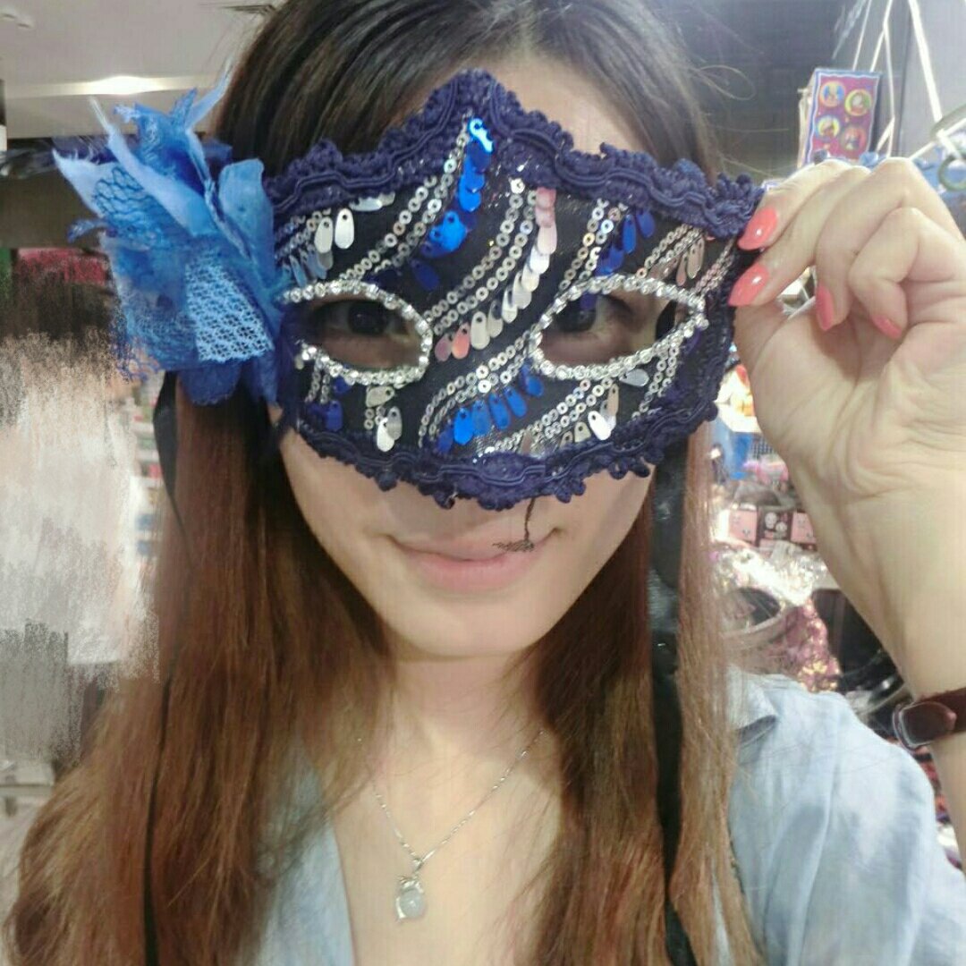 刘小妞Zoe