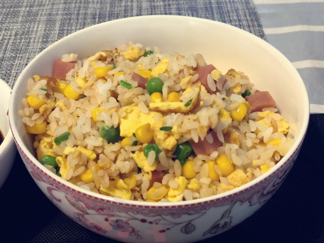 家常扬州炒饭