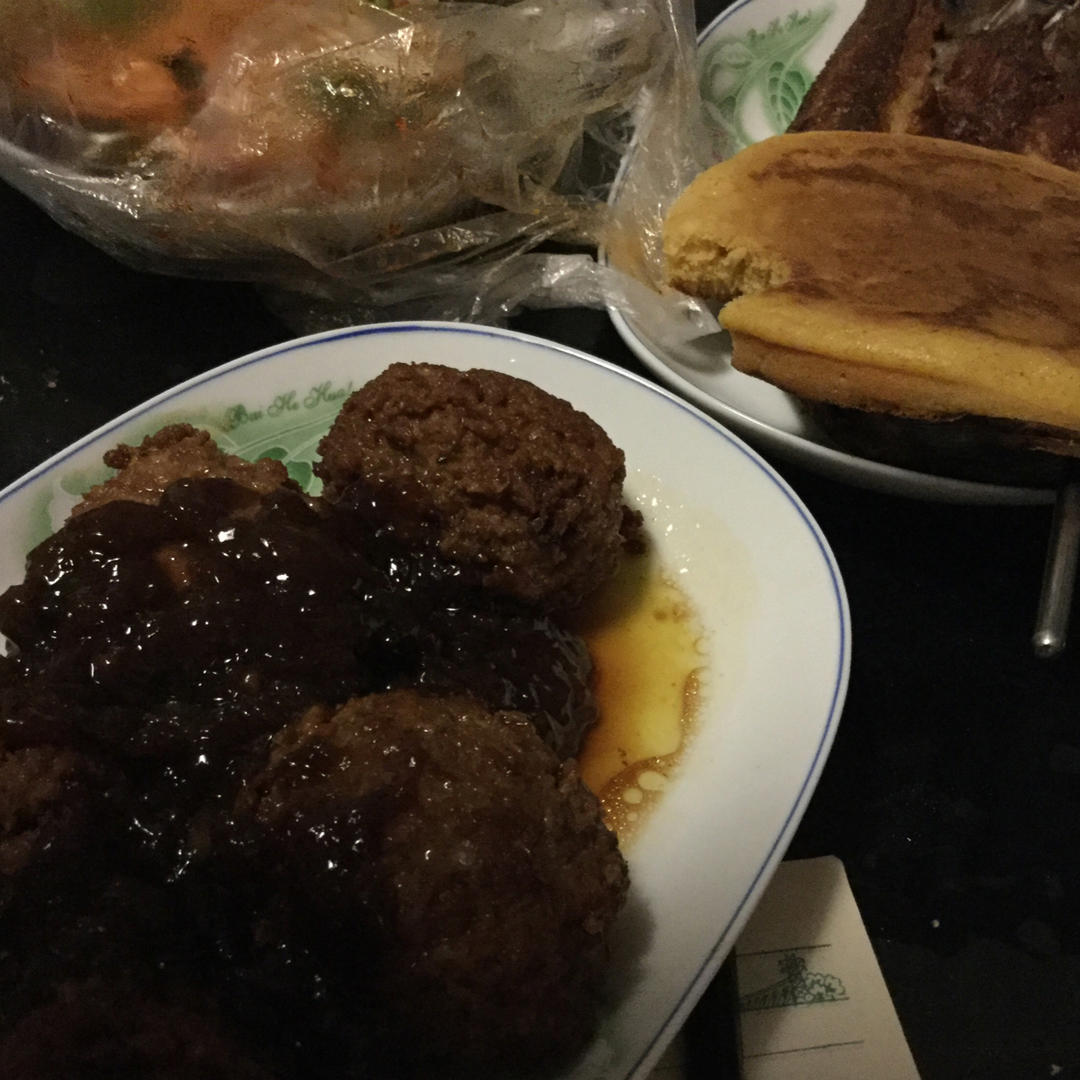 四喜丸子/红烧狮子头 Chinese Meatballs