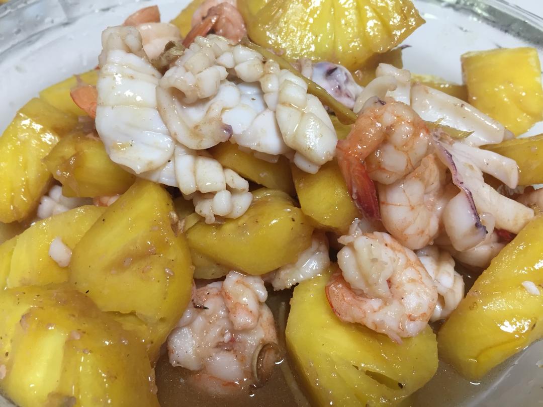 菠萝炒虾仁