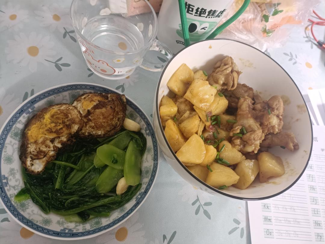 土豆烧鸡（非常下饭哦~）