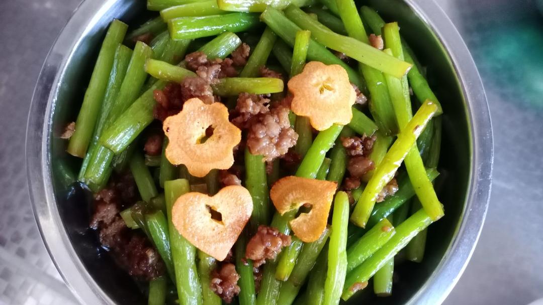 蒜薹炒肉