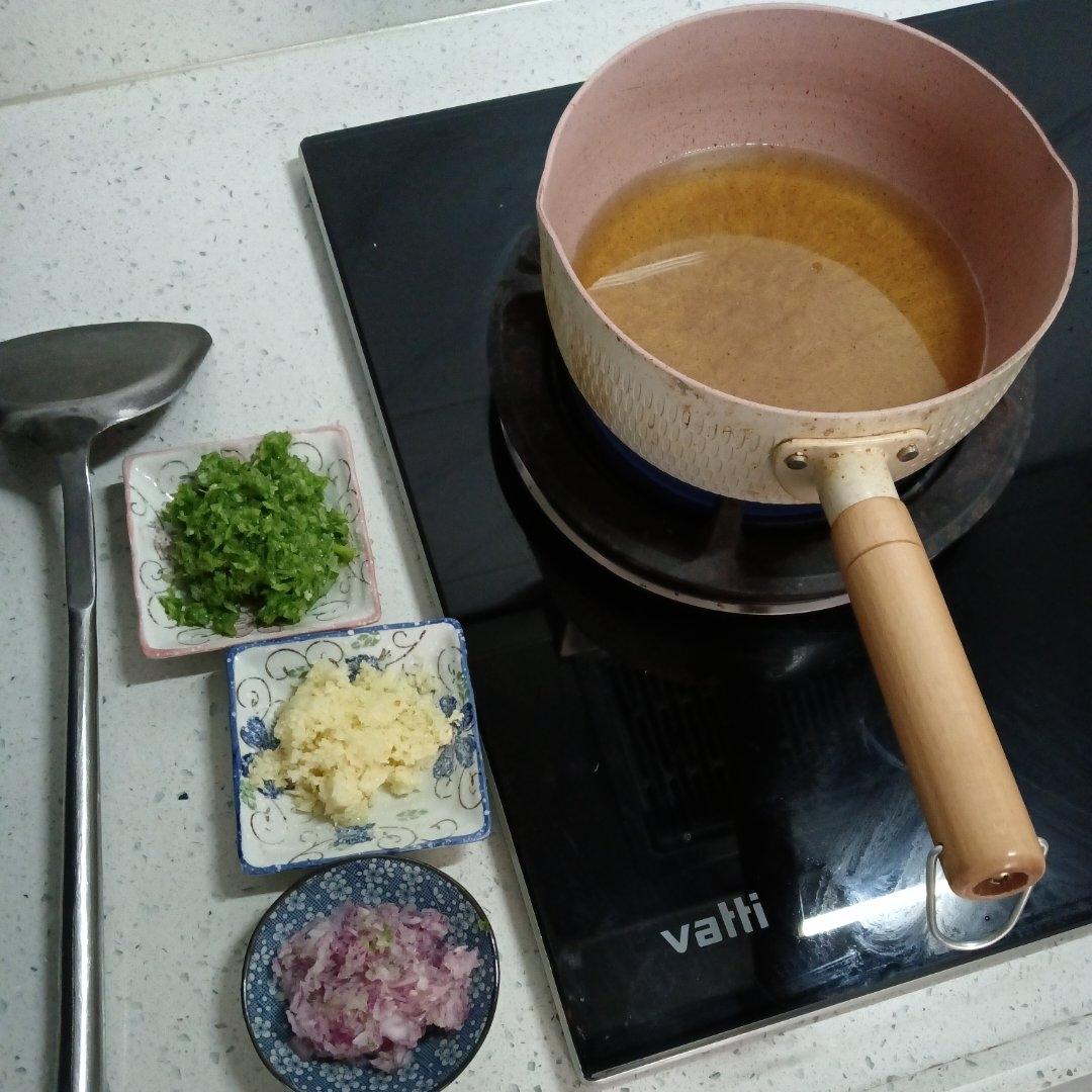 千里香馄饨好吃的灵魂秘籍黑葱油！我也来熬😁