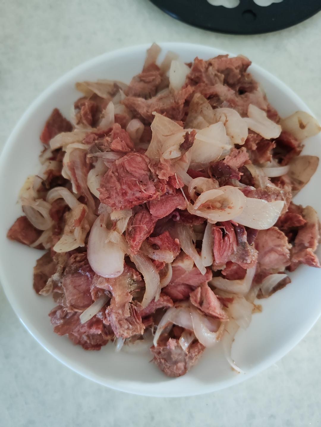 洋葱炒牛肉
