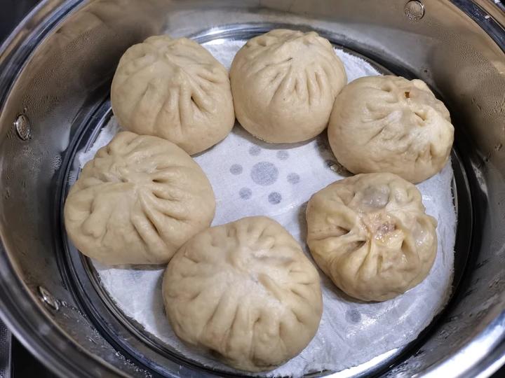 鲜肉包子