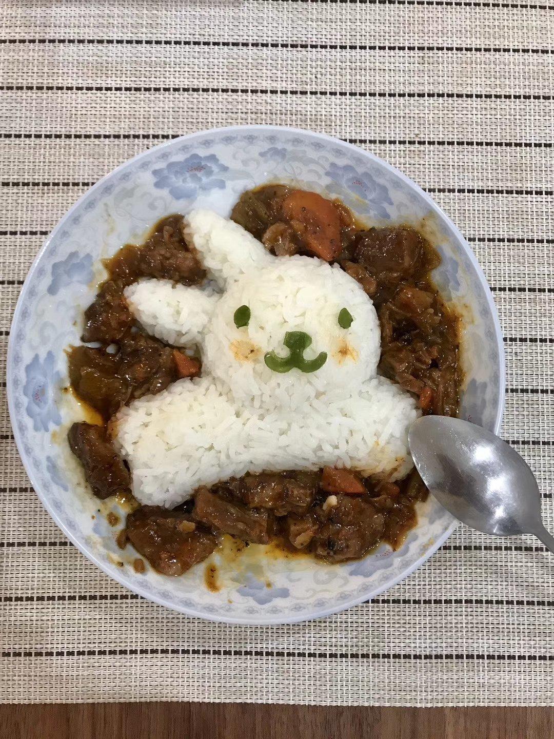 红酒炖牛肉