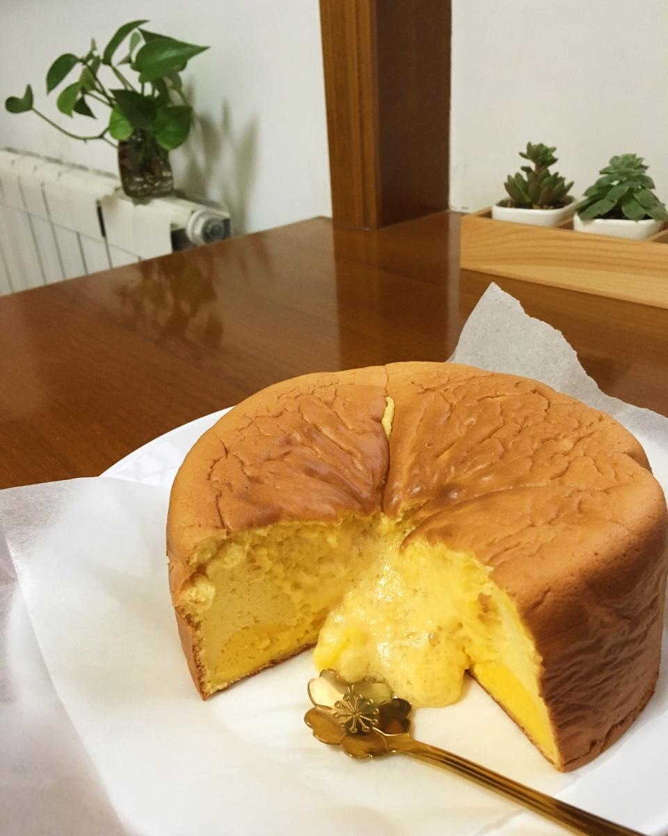 芝士爆浆流心半熟蛋糕