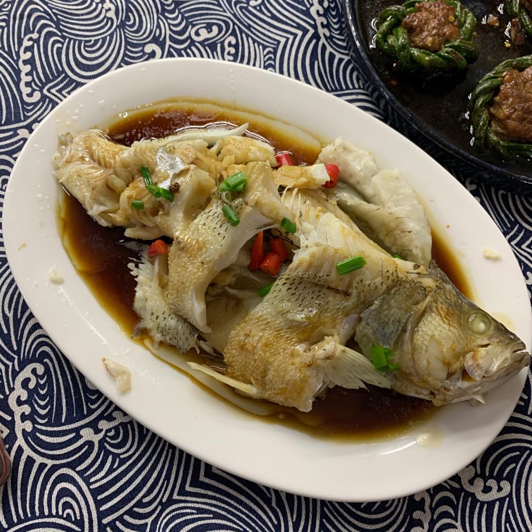 【青花椒蒸鱼】早知道这样蒸鱼，就从不会失手了！