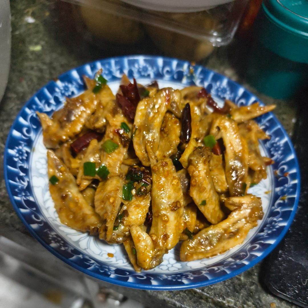 红烧鸡翅尖（简易好吃）