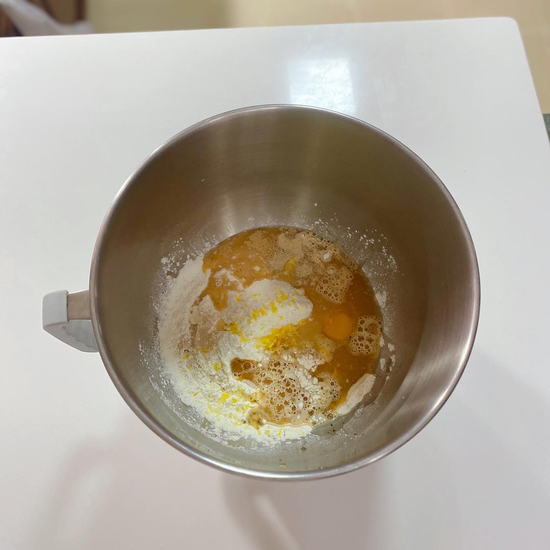 纯奶手撕吐司的做法 步骤1