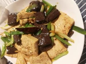 家常简易炒血豆腐（男版）的做法 步骤5