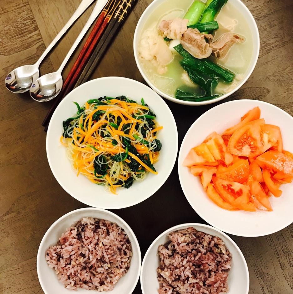 菠菜鸡蛋拌粉丝