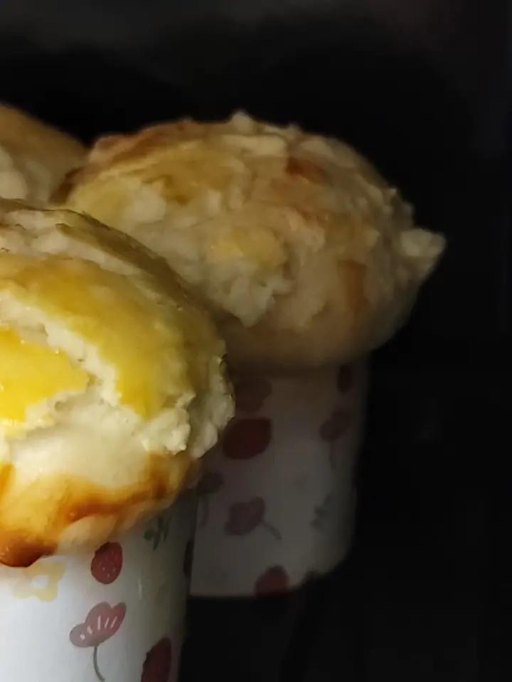 好吃到炸裂的港式菠萝包（附带制作酥皮的小视频）