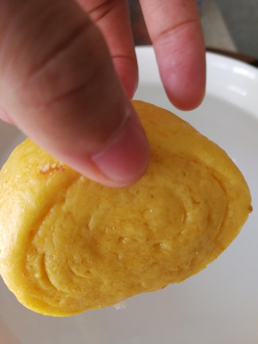 然然妈 胡萝卜奶香馒头10+的做法