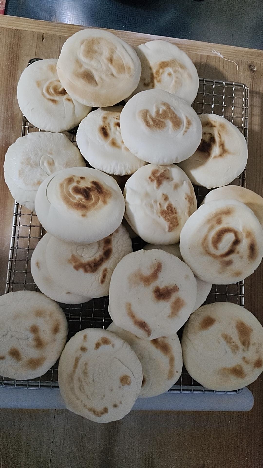 肉夹馍(白吉馍的制作)