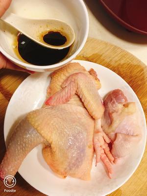 肉超嫩的姜葱豉油鸡的做法 步骤2
