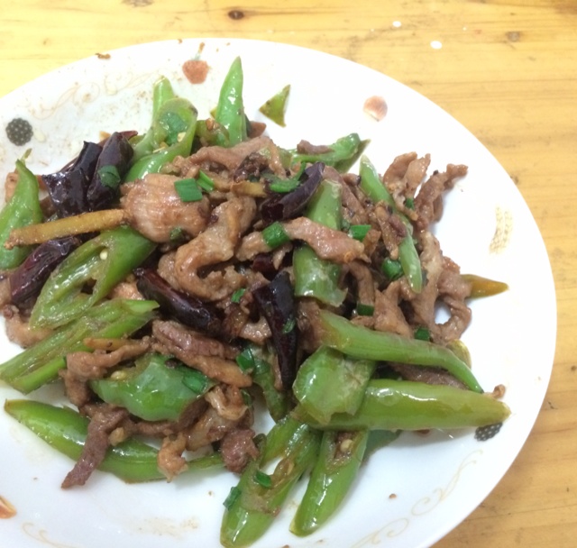 青椒炒肉丝