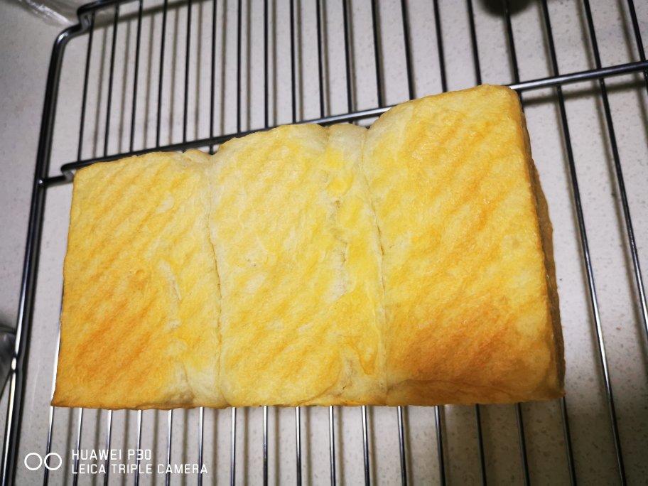 软到拿不起来的生吐司