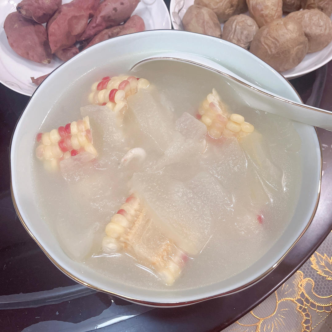 越吃越瘦的减脂餐——冬瓜玉米汤
