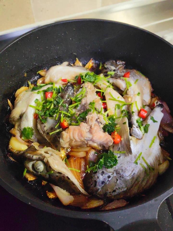 《中餐厅》张亮的焗三文鱼头