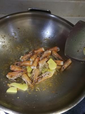 大虾炒白菜（鲁菜系）的做法 步骤4