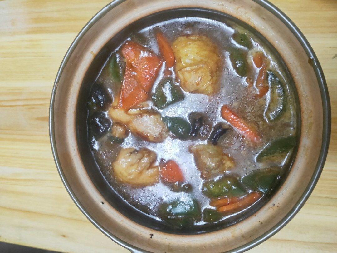 黄焖鸡米饭