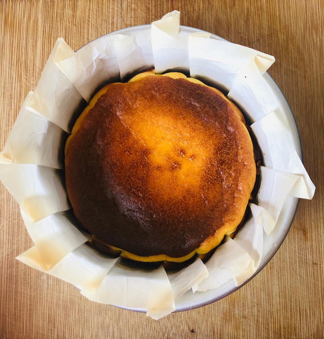 巴斯克式烤芝士蛋糕[超简单][搬运]