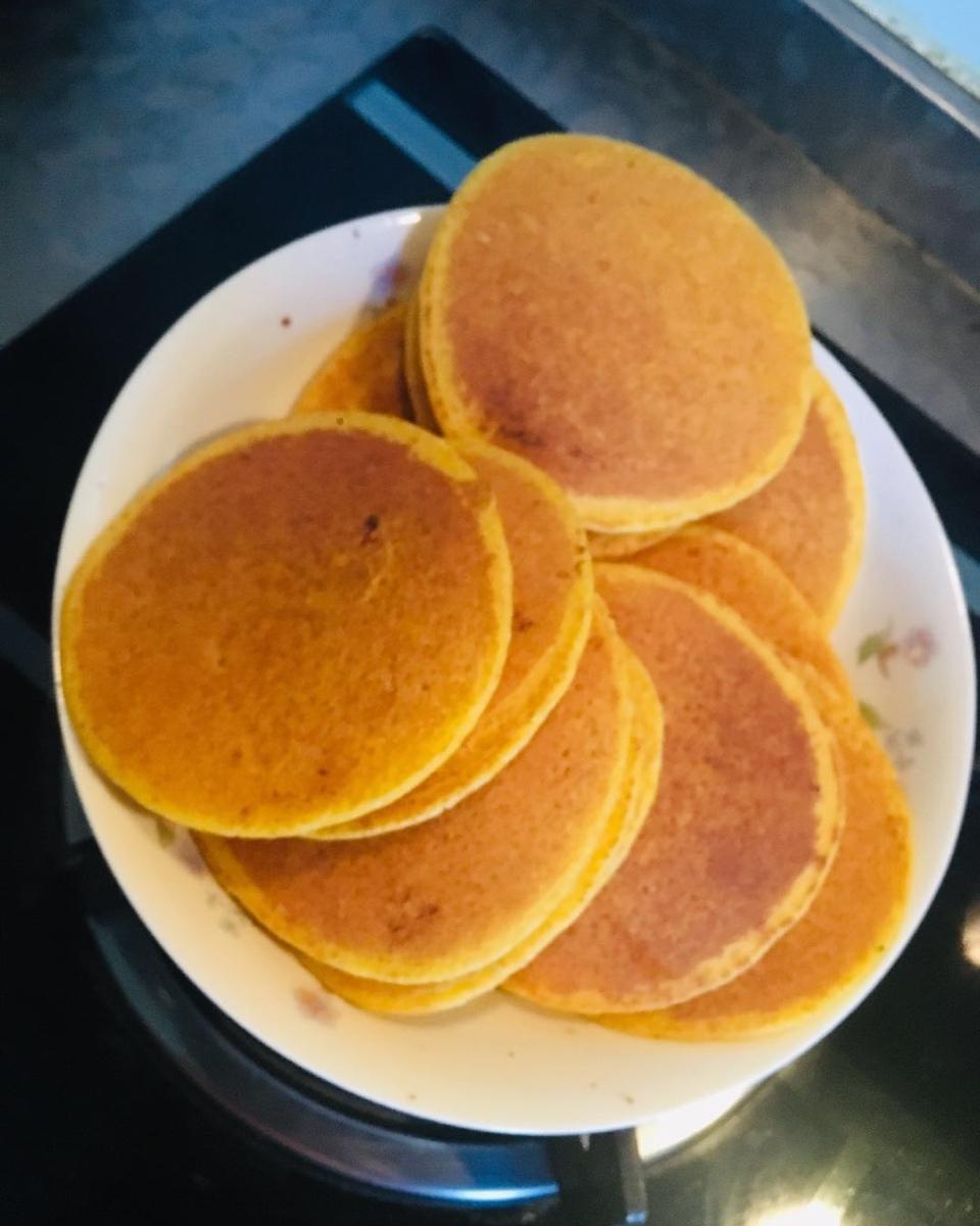 鸡蛋玉米饼（附松饼煎圆的方法）