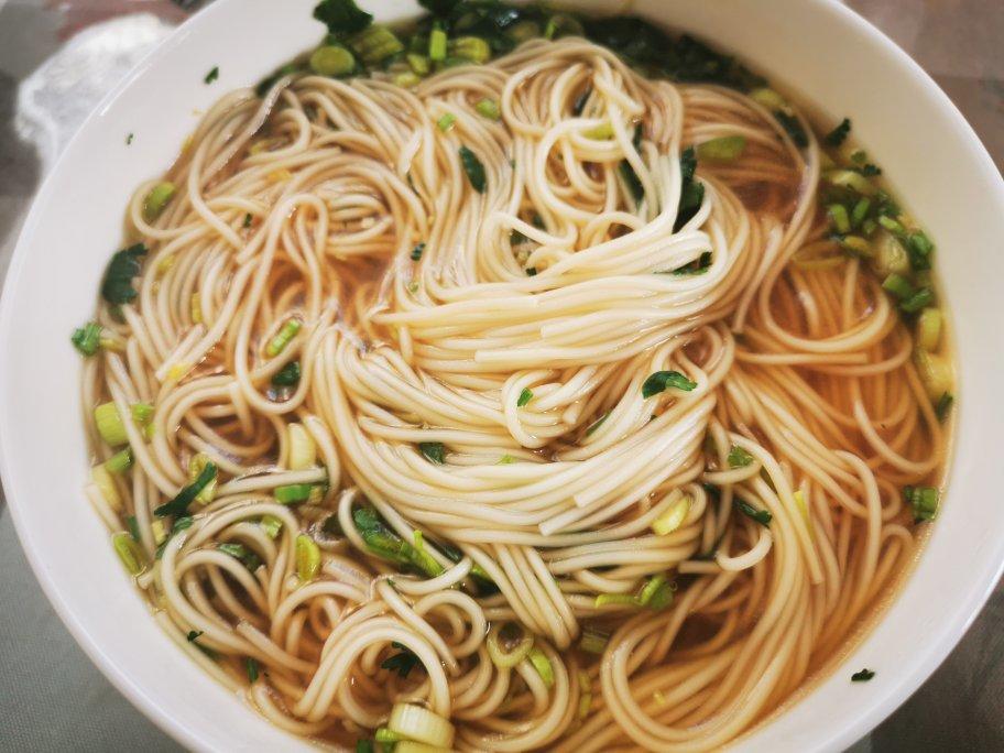 我的一人食：酸汤挂面
