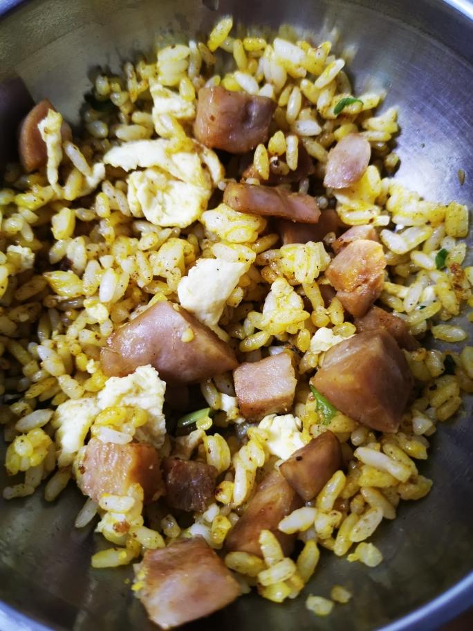 金银蛋炒饭