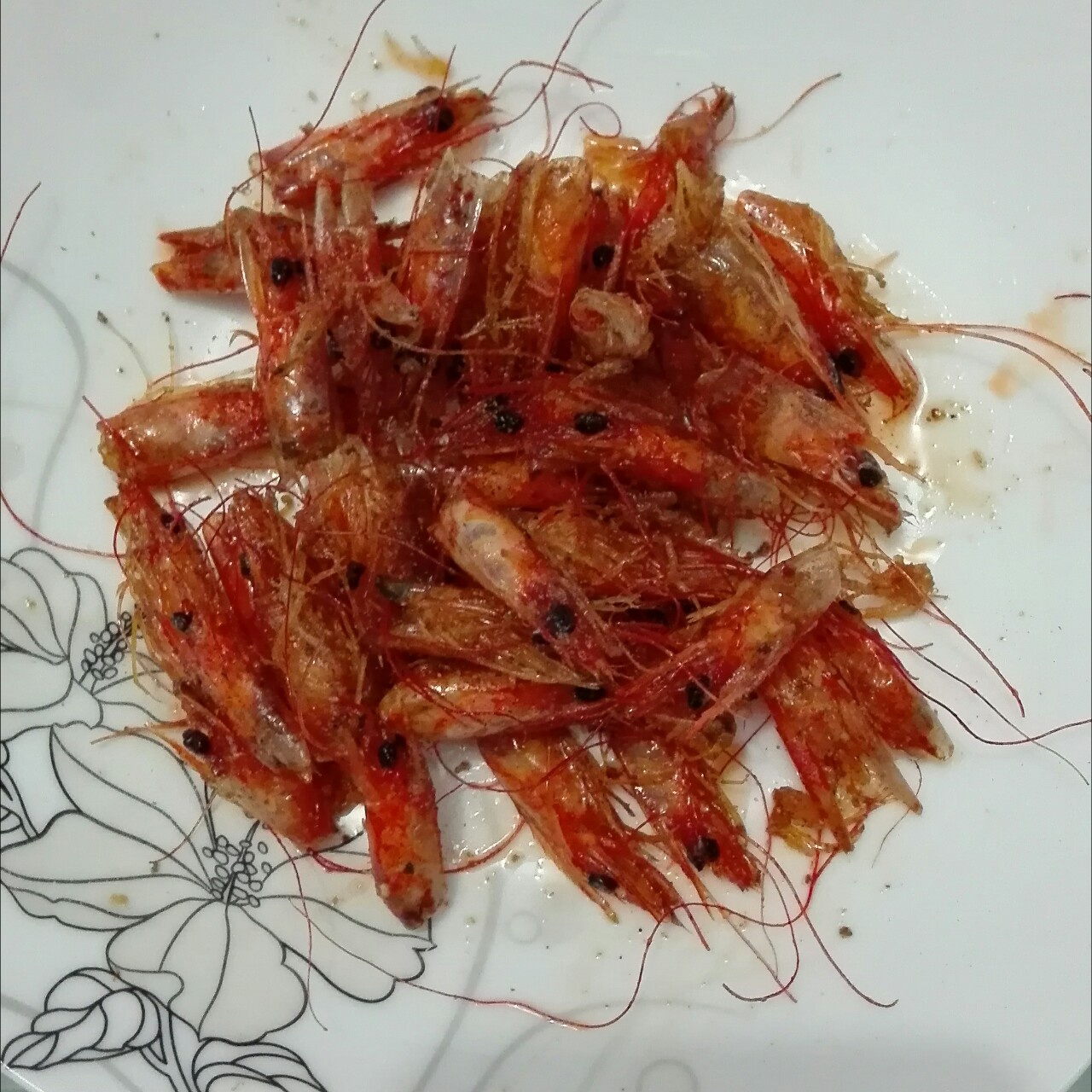 杨子沫做的熬虾油炸虾头