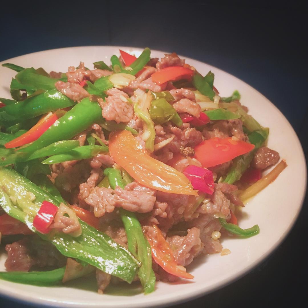 爆炒牛肉丝