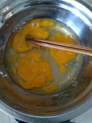 韭菜鸡蛋虾仁三鲜馅饺子的做法 步骤3