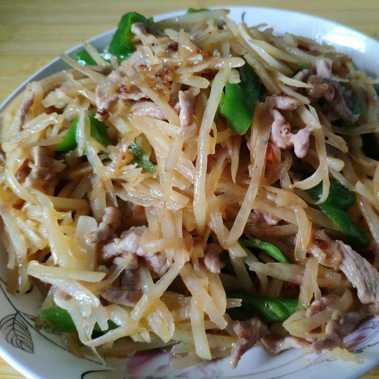 青椒土豆肉丝