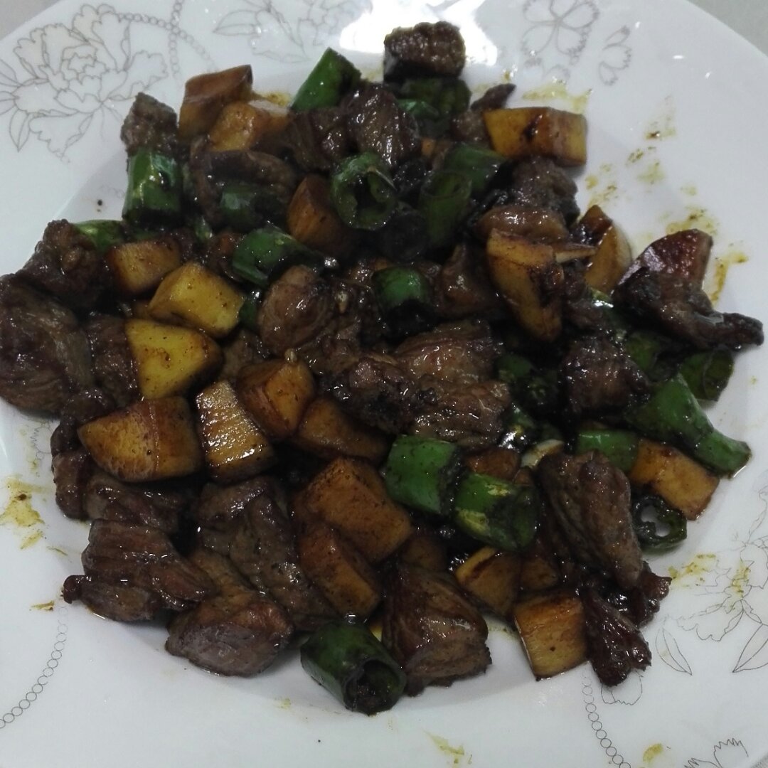 黑椒杏鲍菇牛肉粒