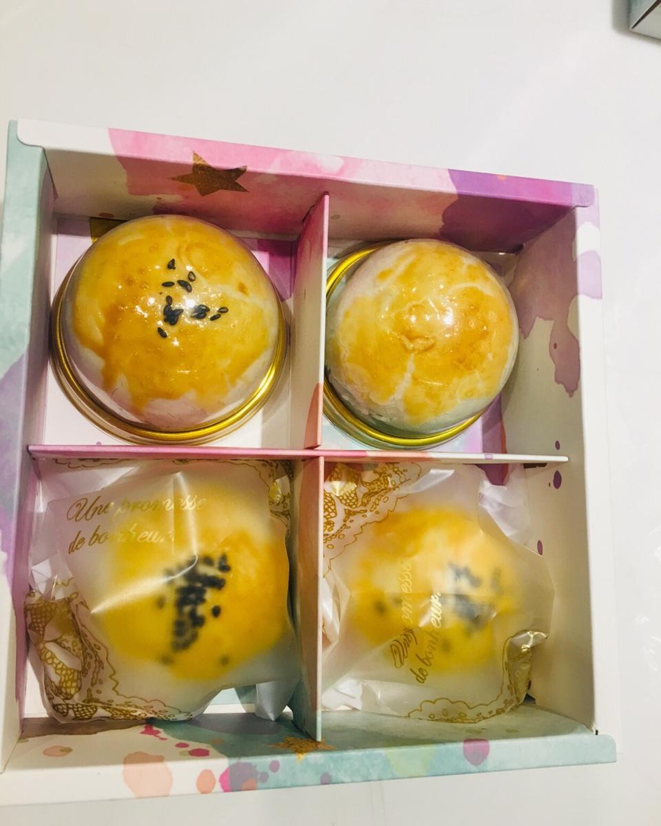 肉松麻薯蛋黄酥——(揉麻薯不烫手的小诀窍)