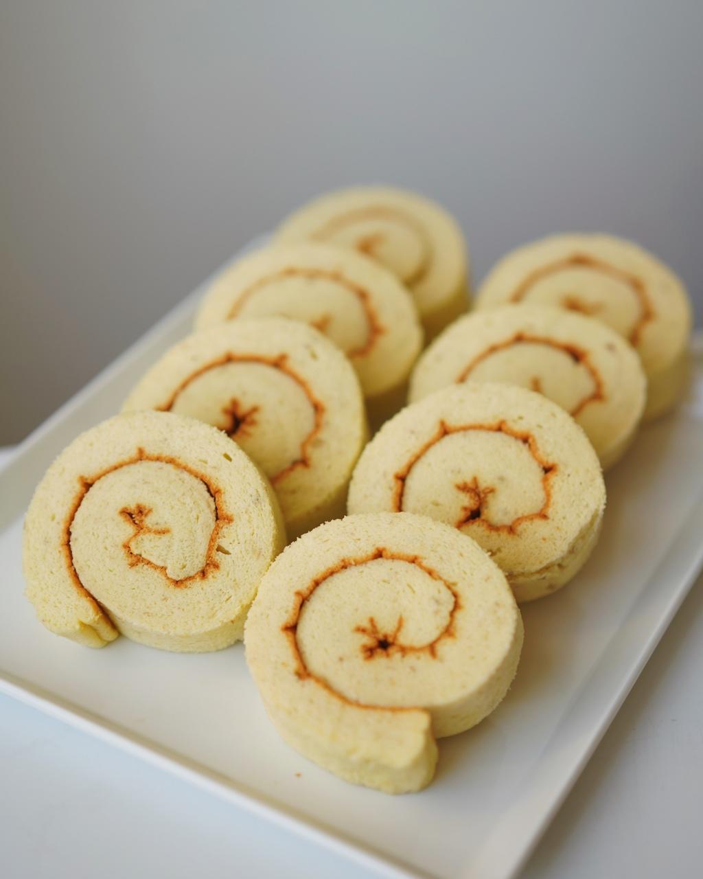 肥而不腻的大爷做的香蕉蛋糕卷