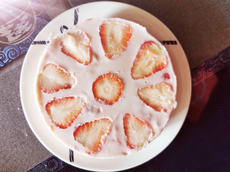 免烤箱超q弹的草莓🍓酸奶布丁小白也能做