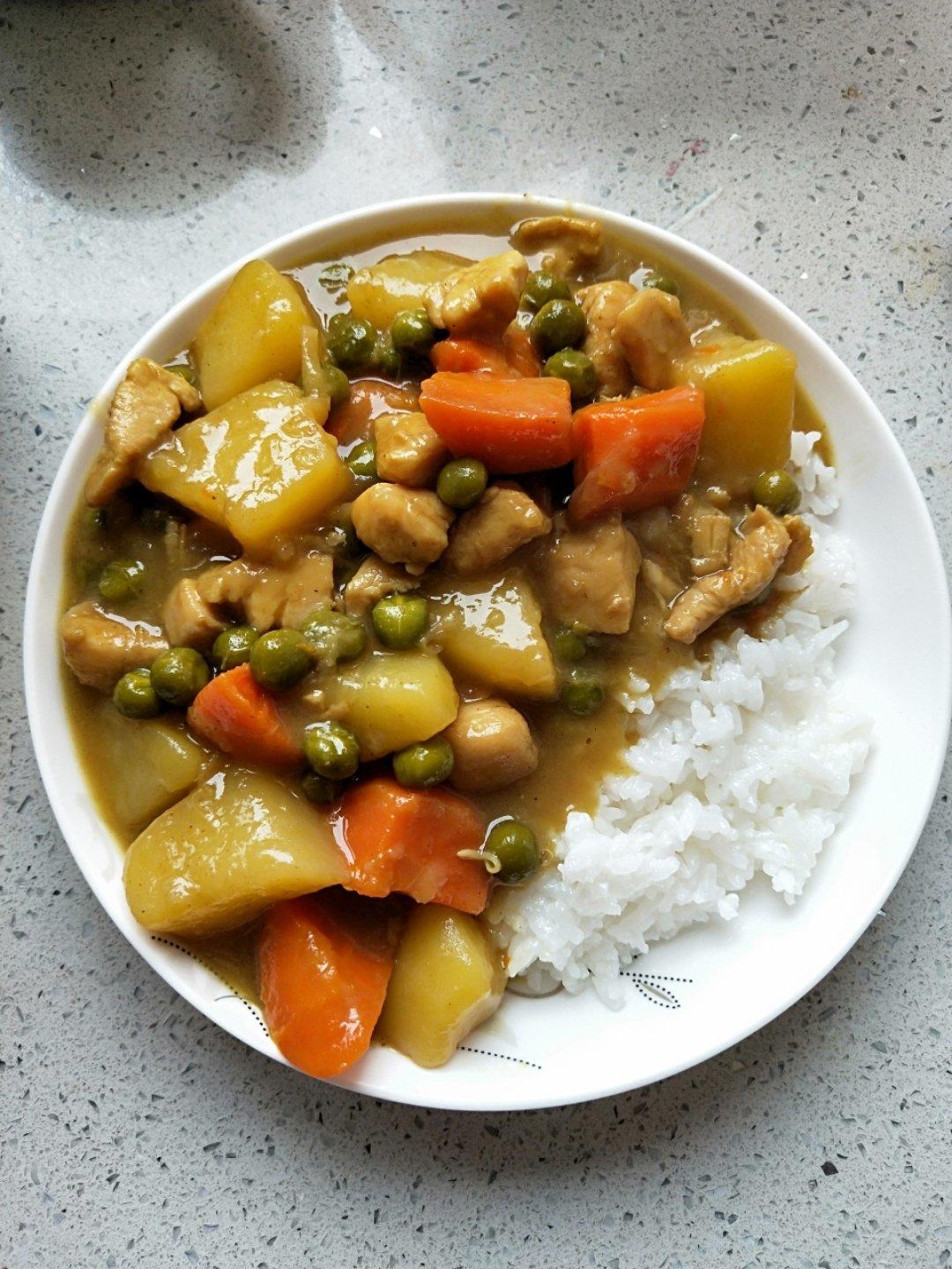 咖喱鸡肉饭